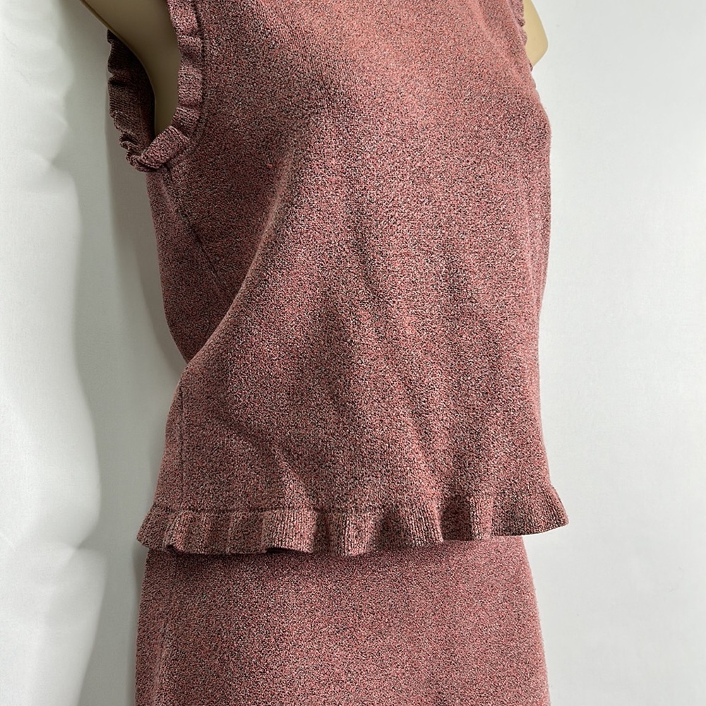 Club Monaco Italian Yarn pink Rimber ruffle flouncy top and skirt set - Picture 5 of 10